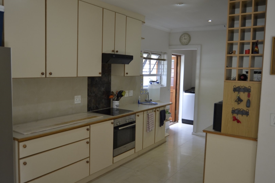 To Let 3 Bedroom Property for Rent in Heritage Park Western Cape